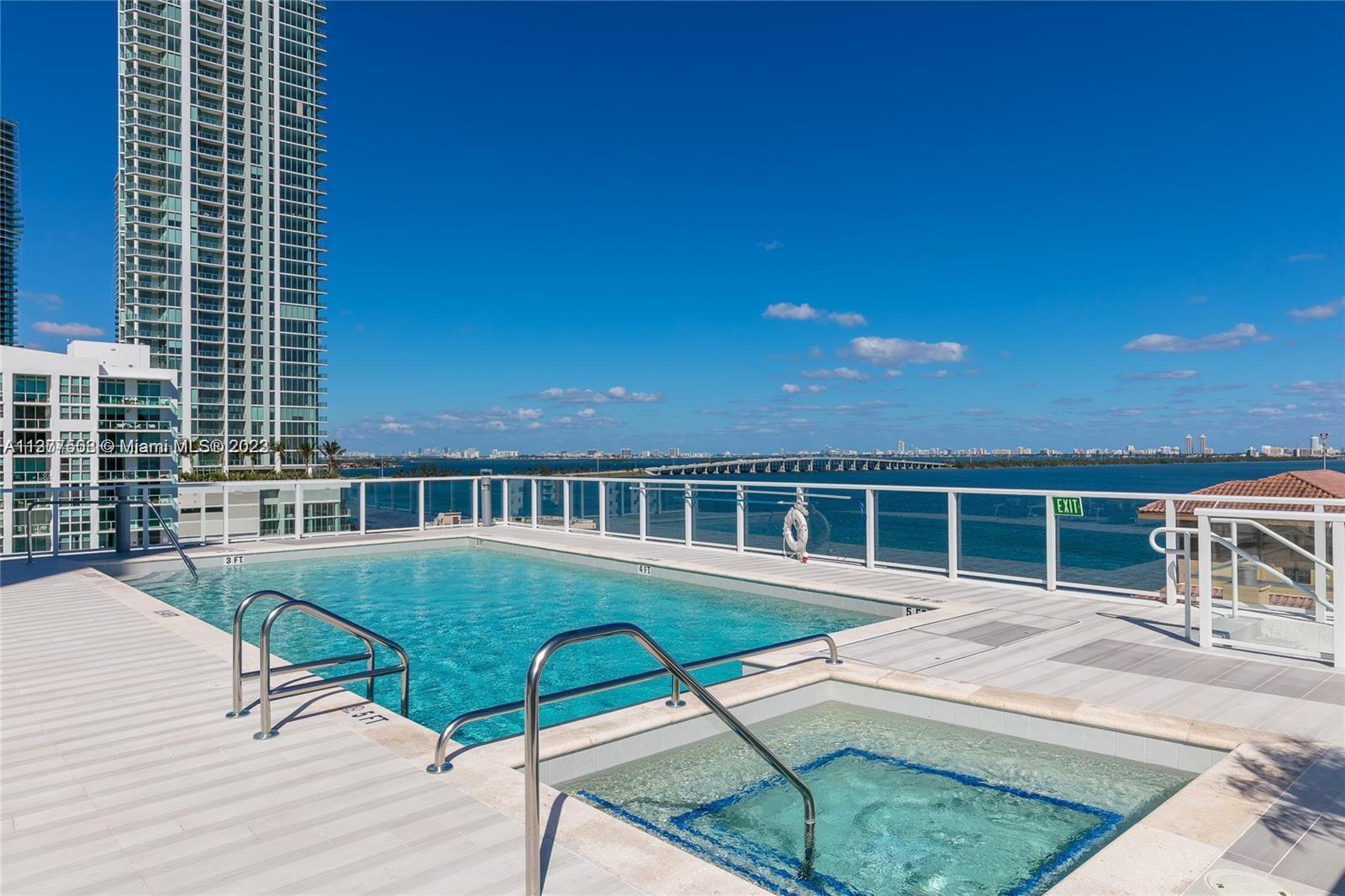THE CRIMSON CONDO - Residential Lease