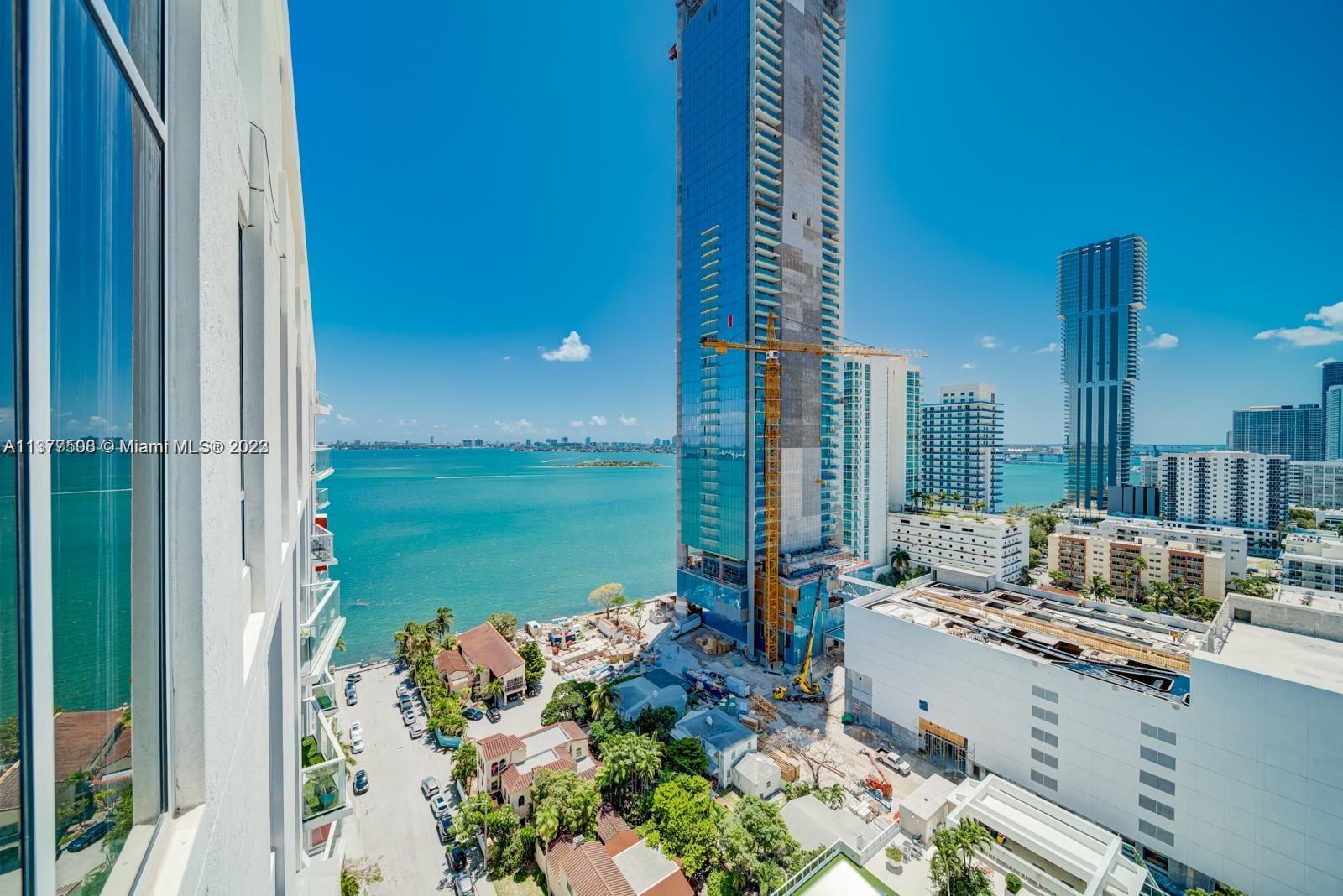 THE CRIMSON CONDO - Residential Lease