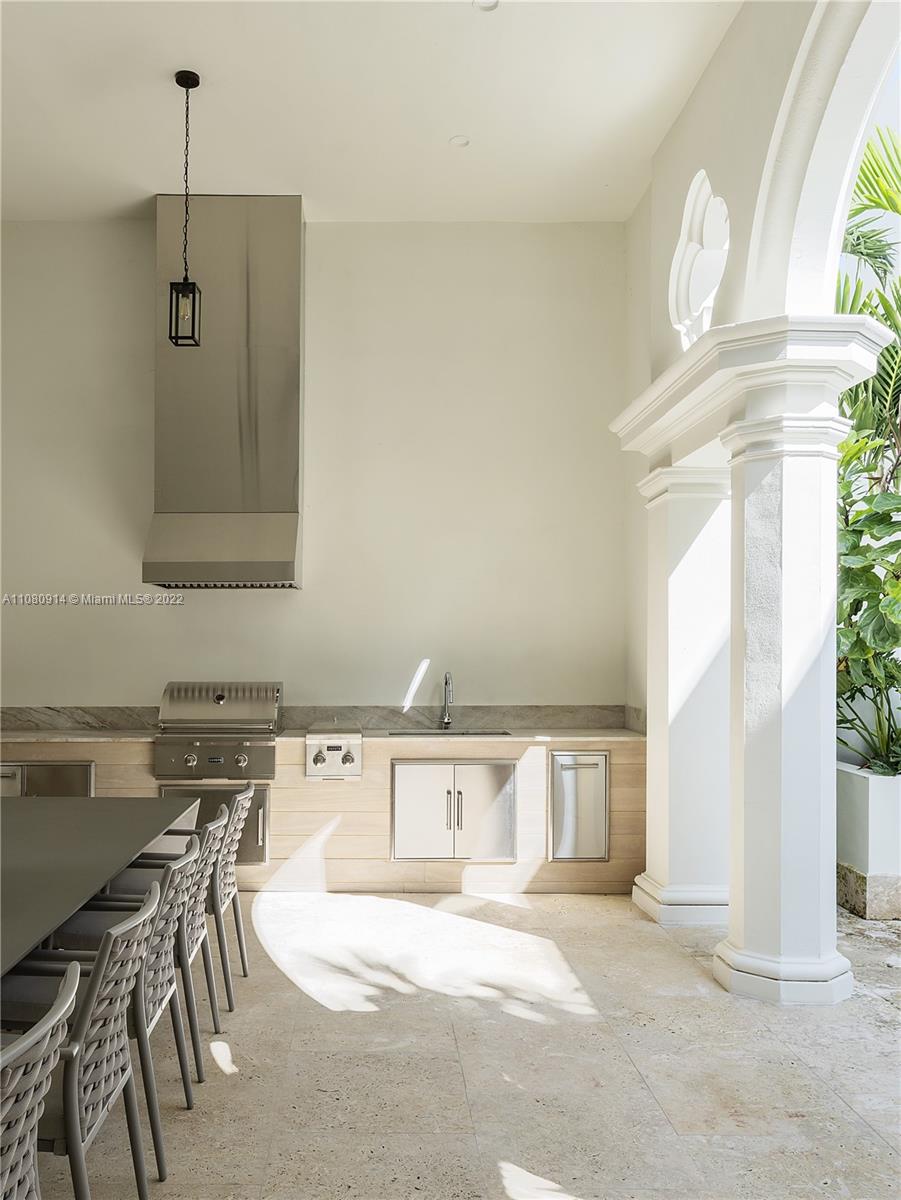 ALTHEA ROW - Residential