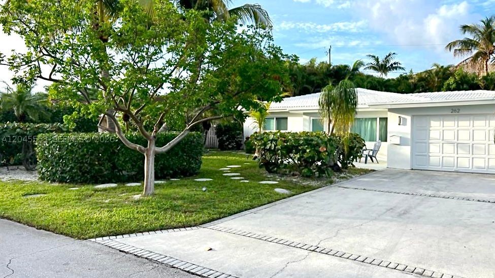 SILVER SHORES SEC OF LAUD - Residential