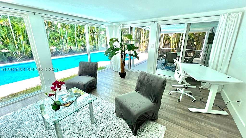 SILVER SHORES SEC OF LAUD - Residential