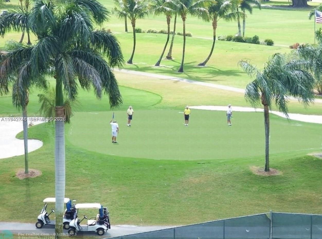 HOLLYBROOK GOLF AND - Residential