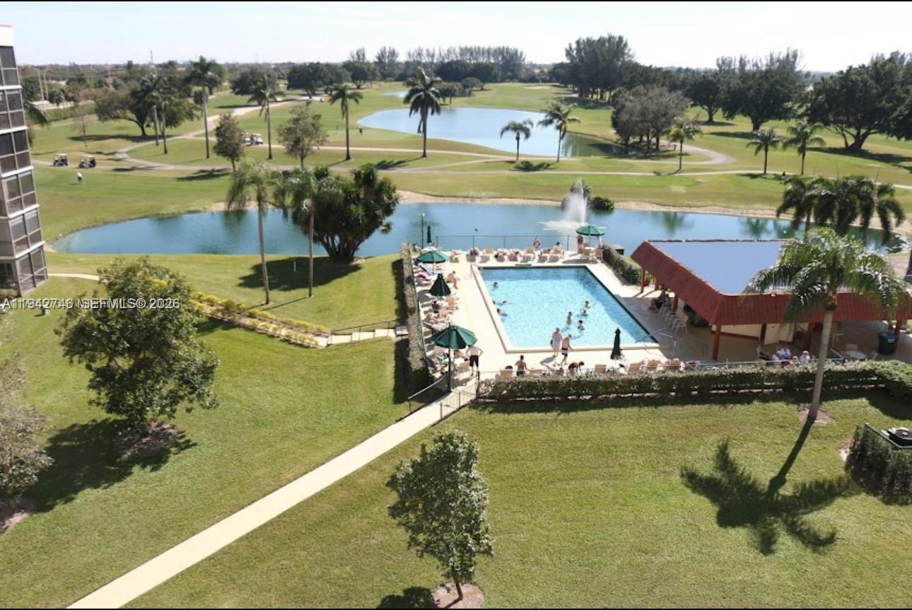 HOLLYBROOK GOLF AND - Residential