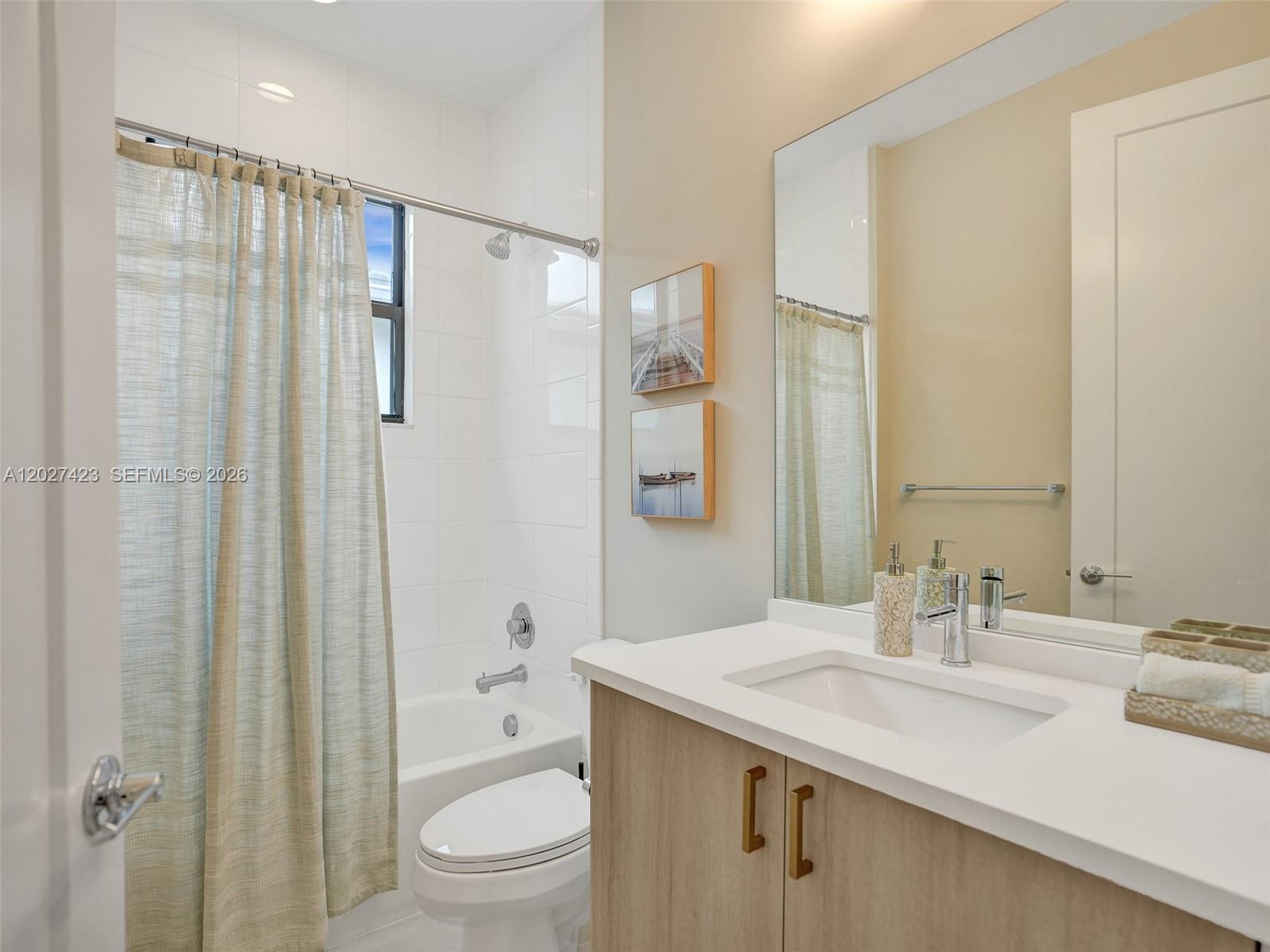 BOCA RATON GOLF COURSE PU - Residential Lease