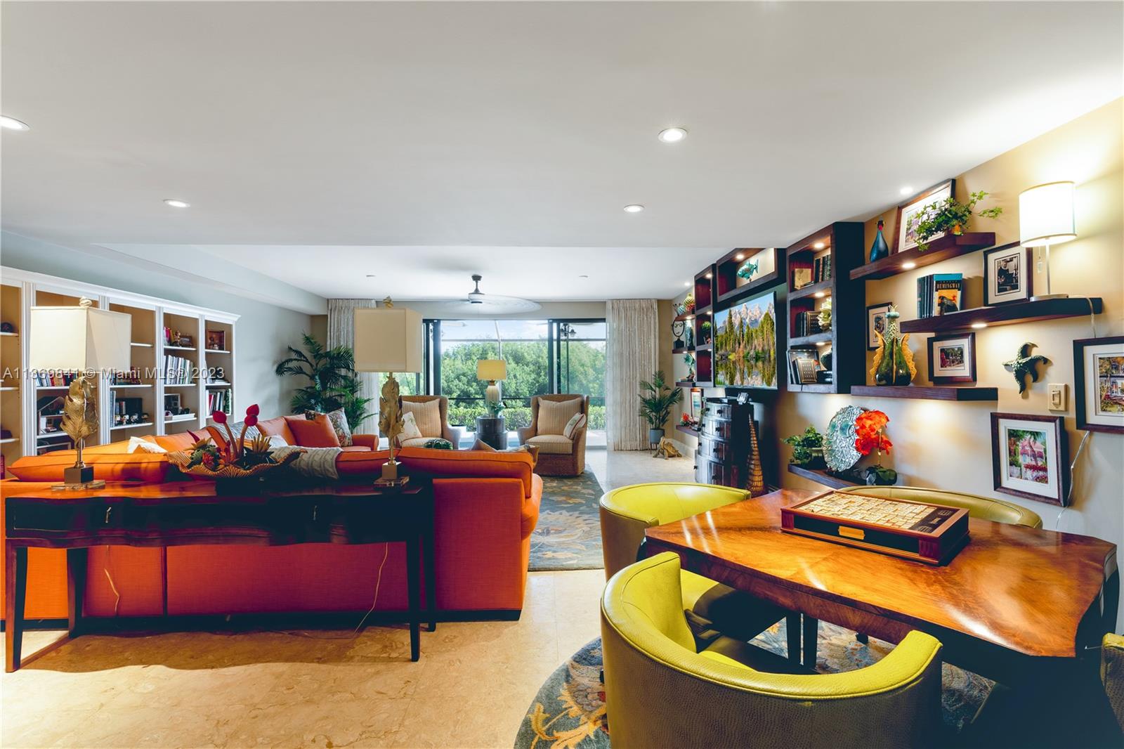 ROYAL HARBOUR YACHT CLUB - Residential