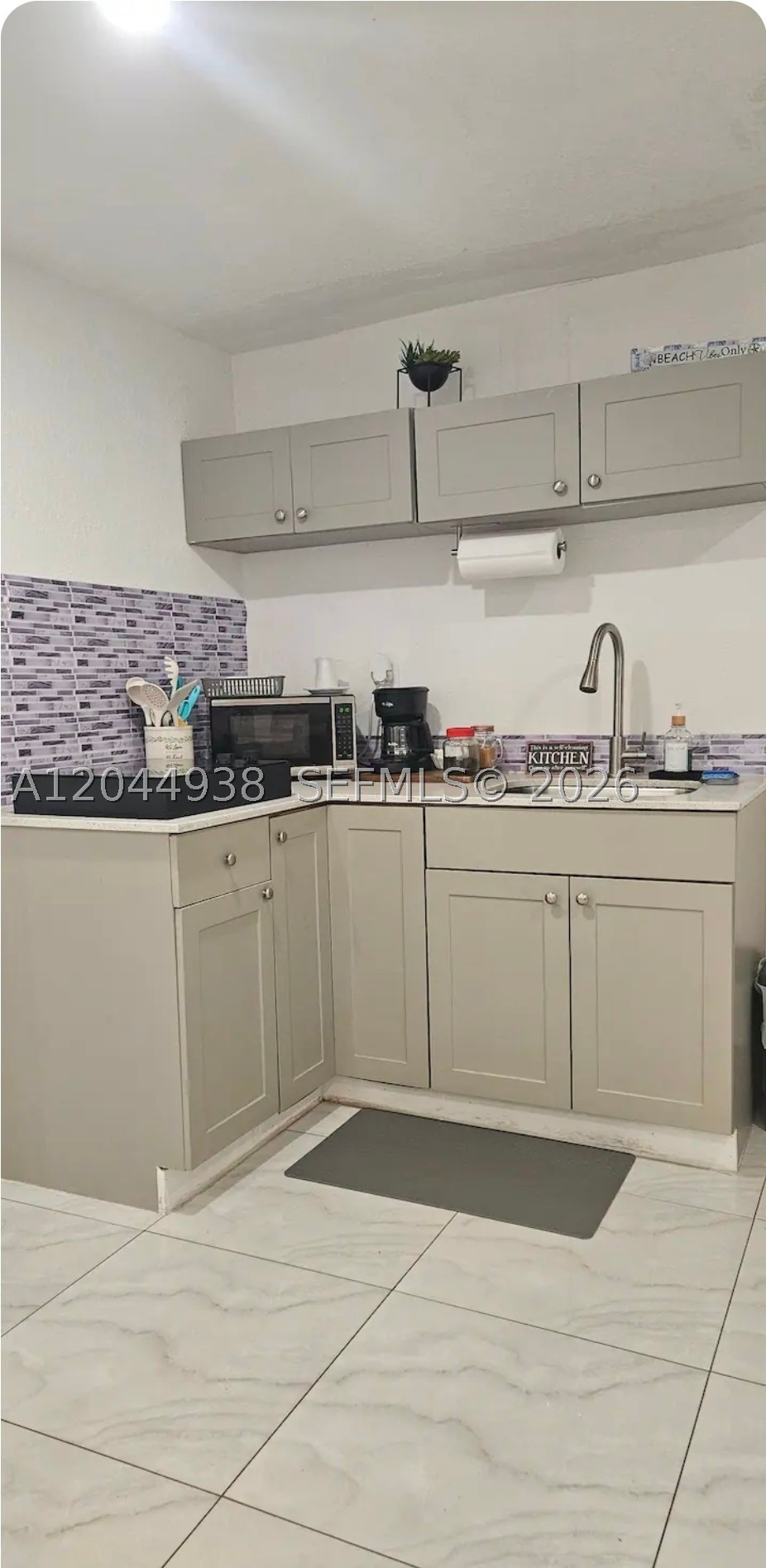 TOWN OF DANIA - Residential Lease