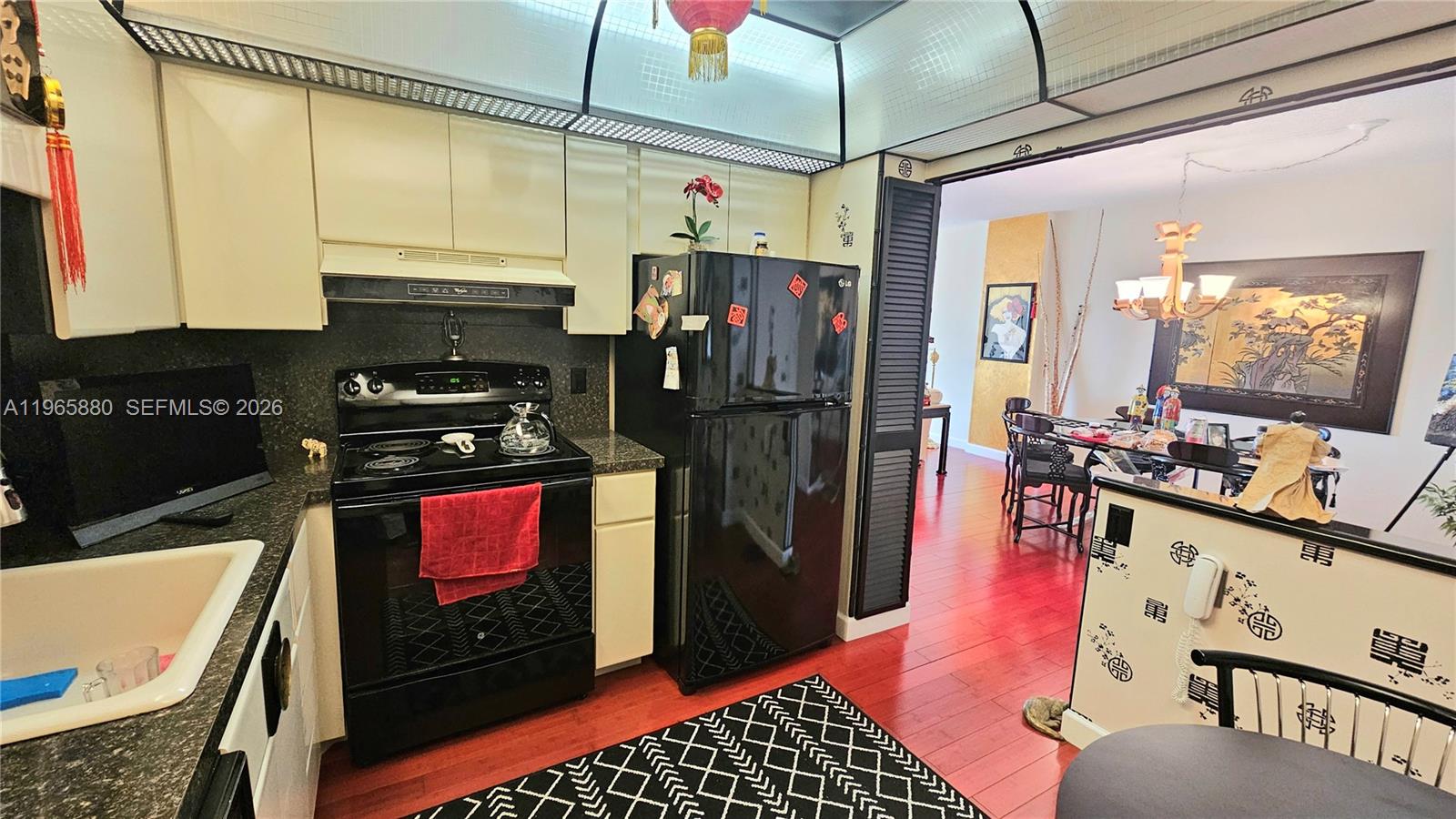 HEMISPHERES CONDO - Residential