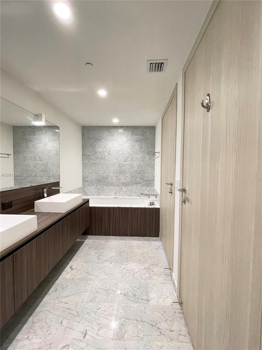 BRICKELL FLATIRON CONDO - Residential