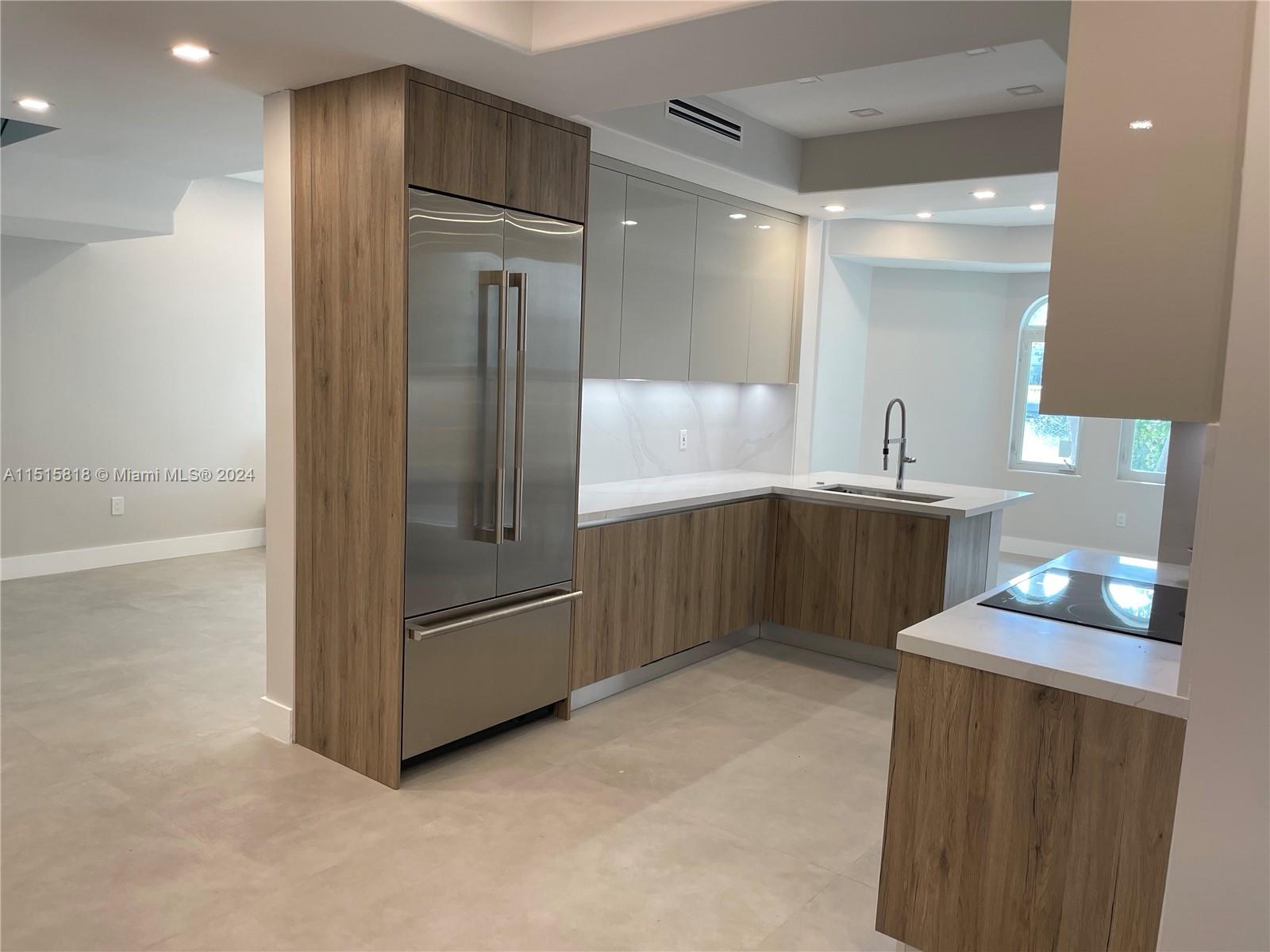 AVENTURA LAKES PHASE 1 - Residential