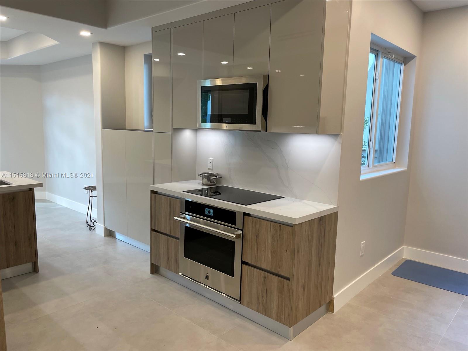 AVENTURA LAKES PHASE 1 - Residential