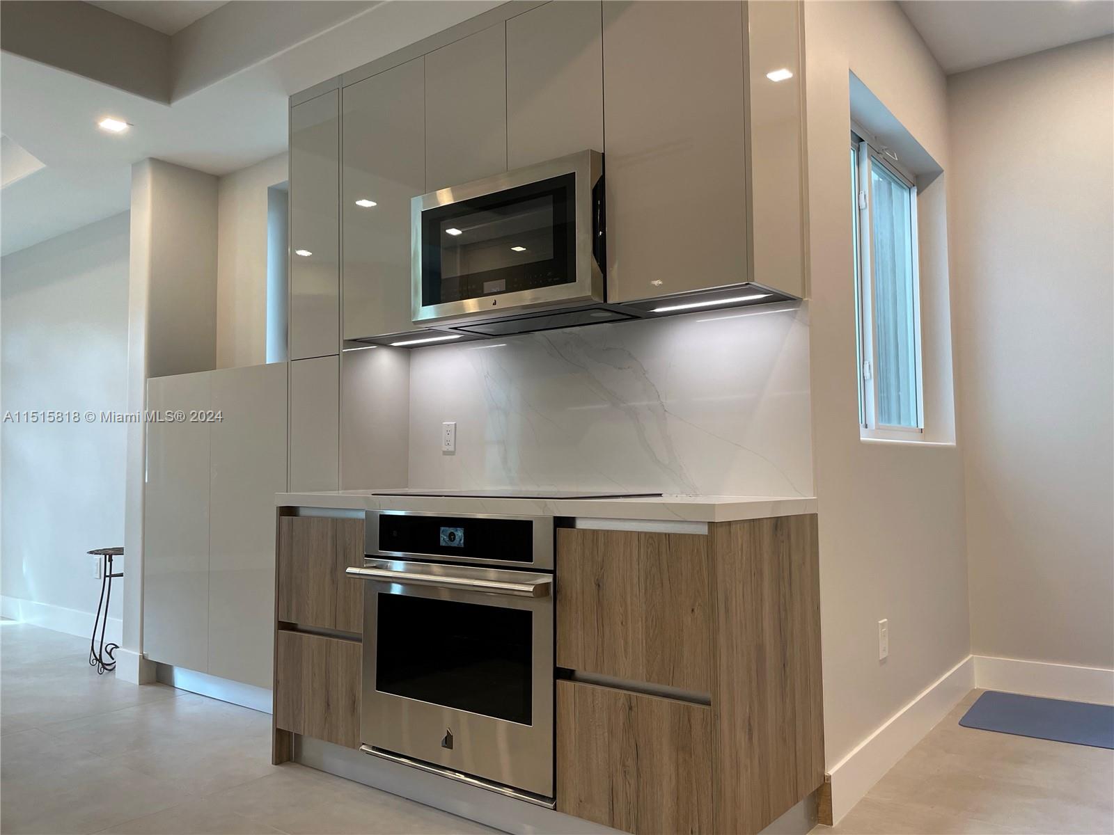 AVENTURA LAKES PHASE 1 - Residential