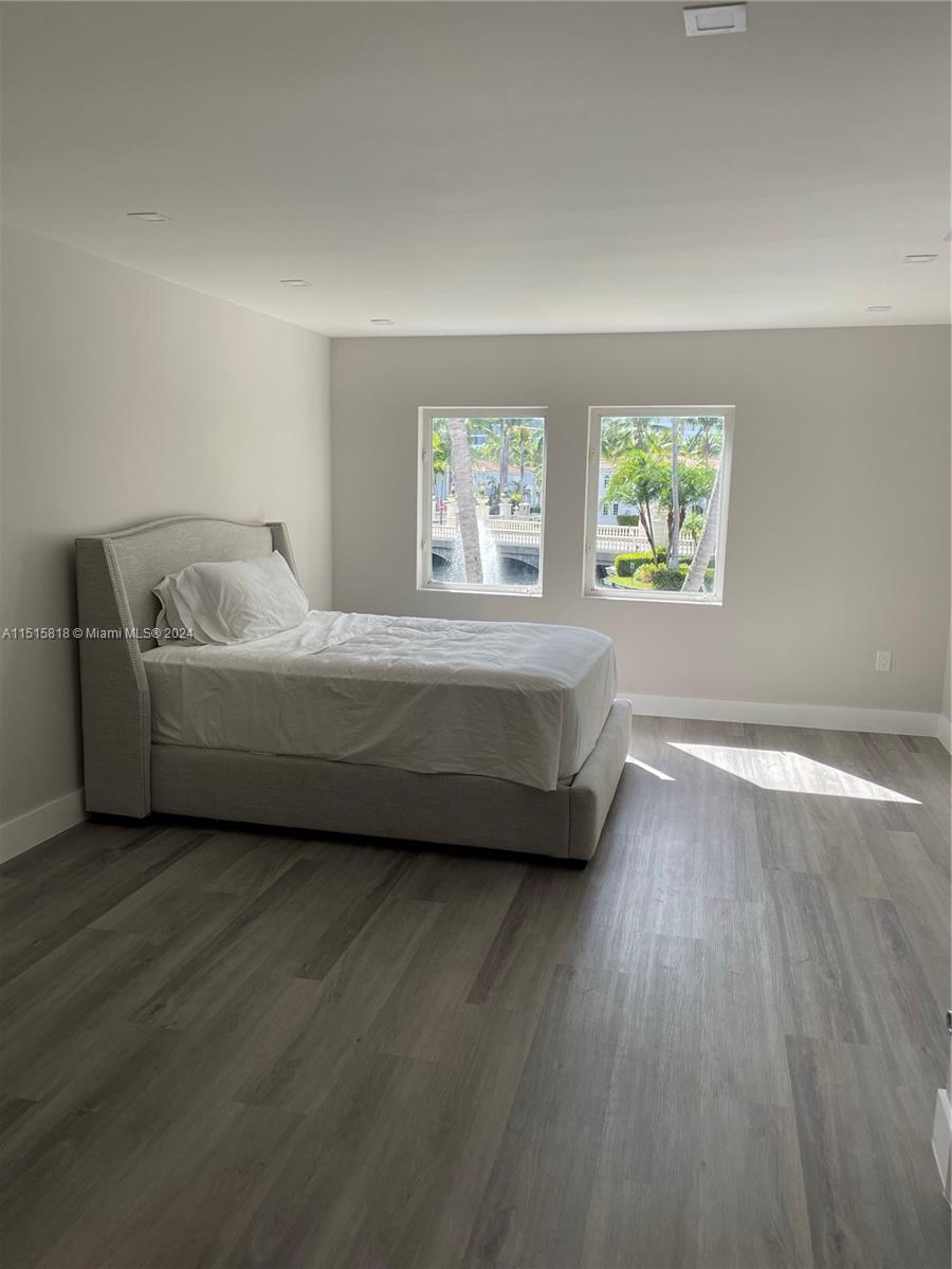 AVENTURA LAKES PHASE 1 - Residential