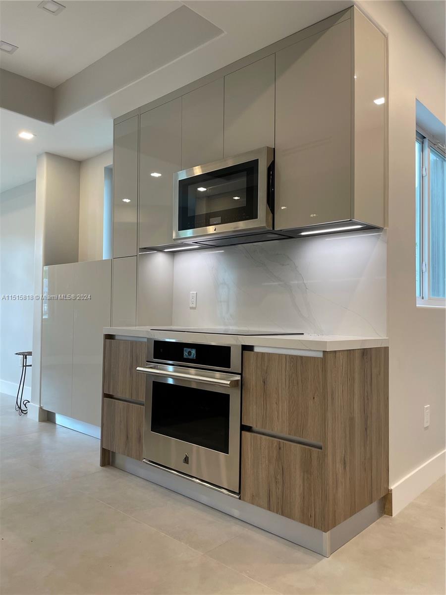 AVENTURA LAKES PHASE 1 - Residential