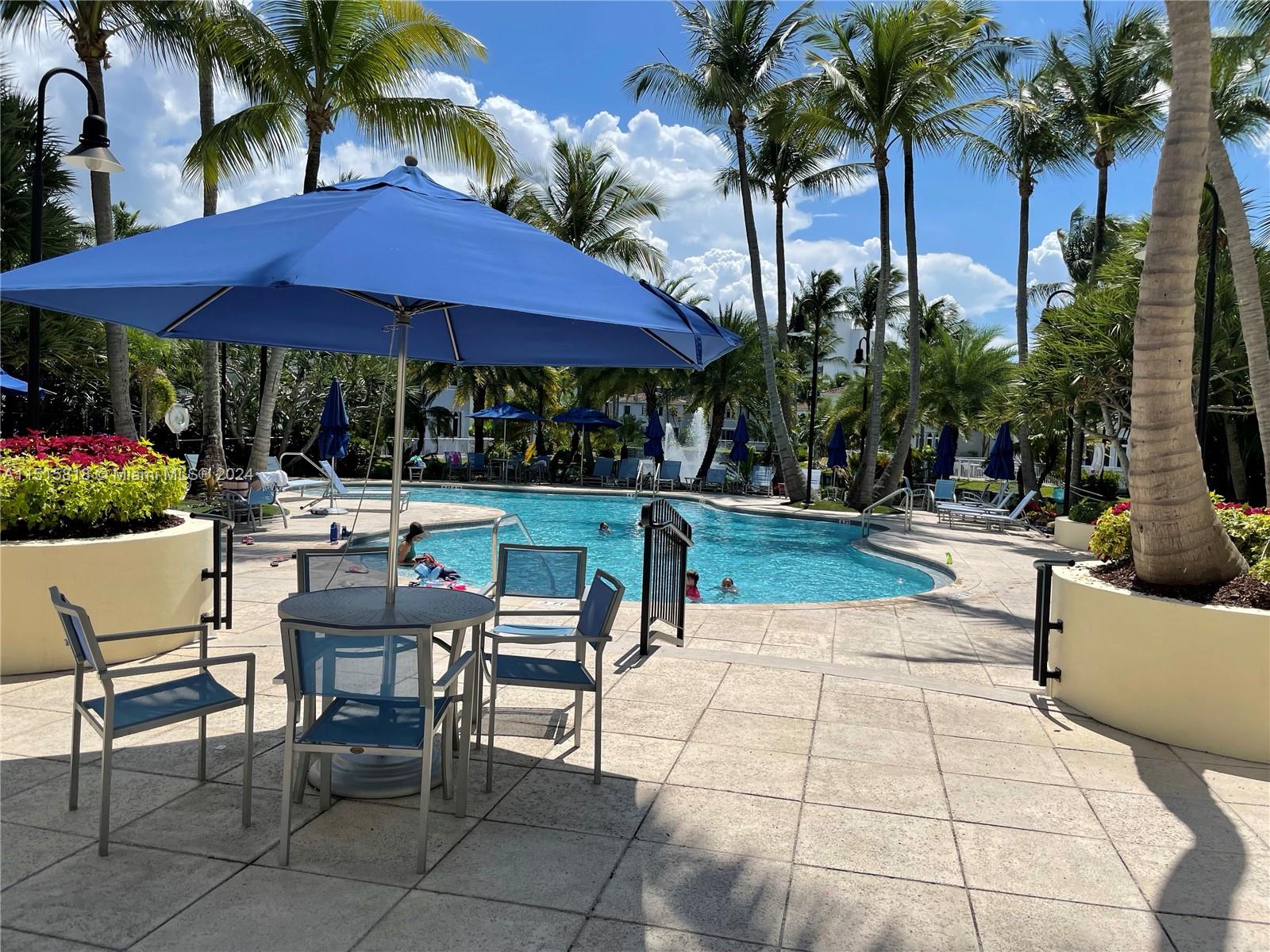 AVENTURA LAKES PHASE 1 - Residential
