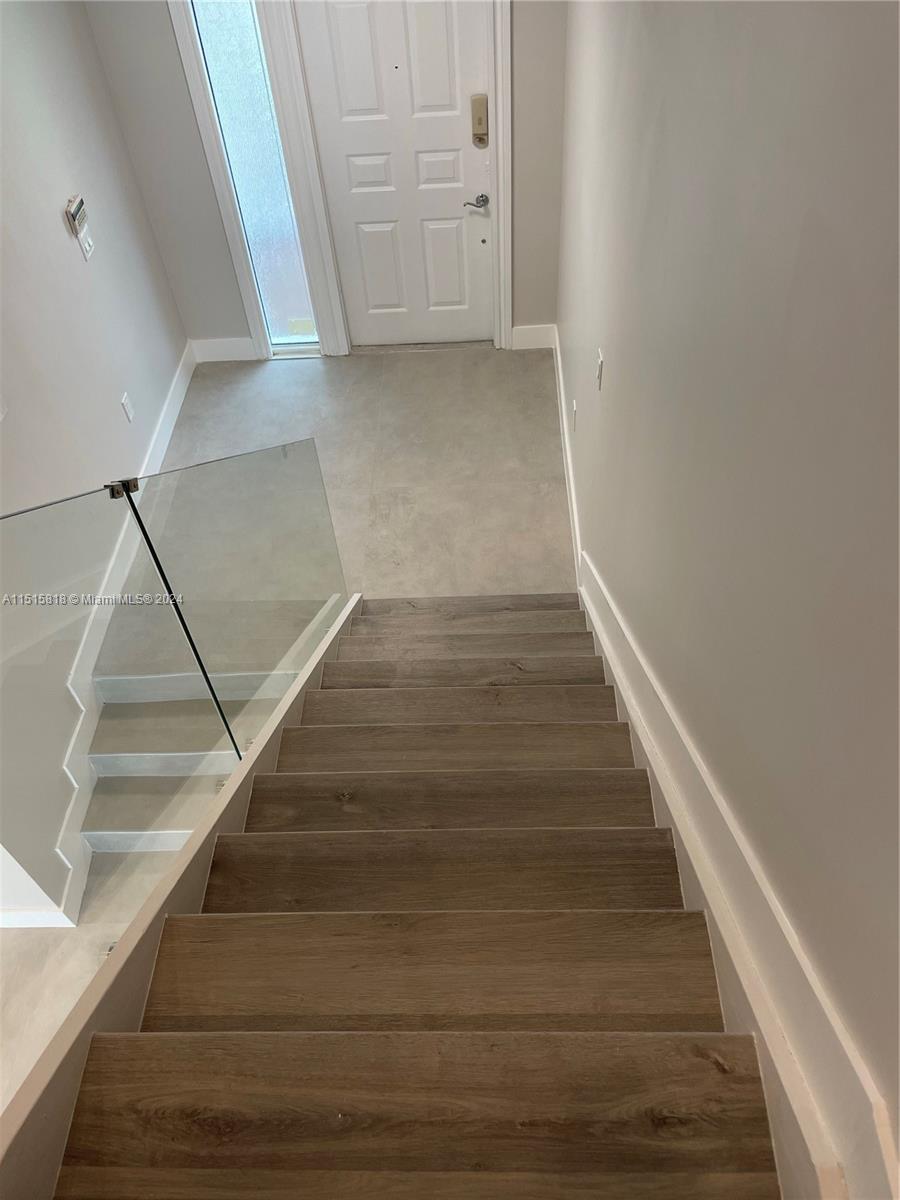 AVENTURA LAKES PHASE 1 - Residential