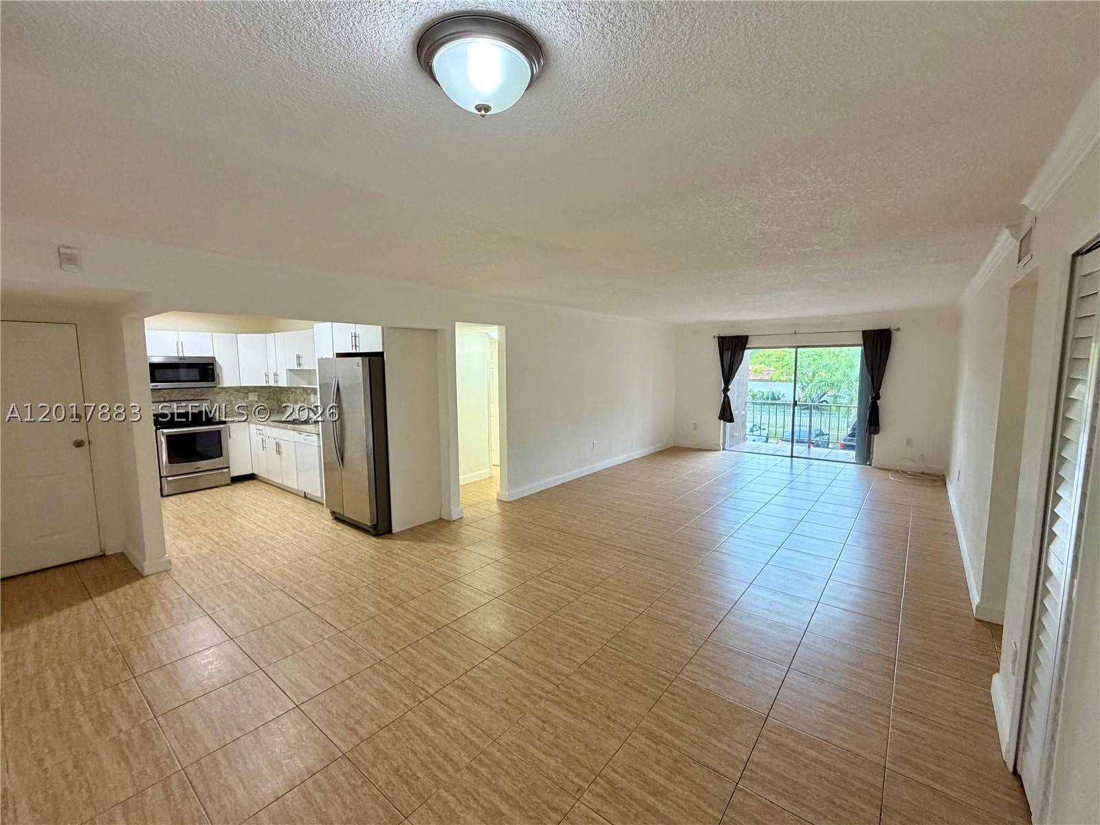 SUNSET PALMS EAST CONDO - Residential