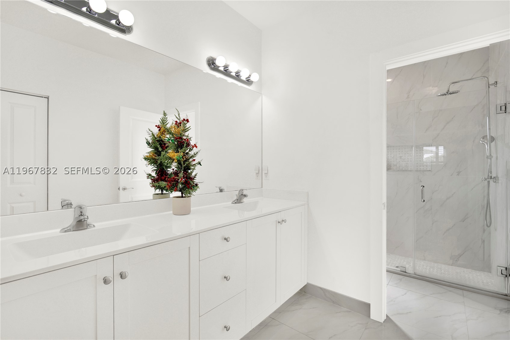 VILHEN DRIVE ESTATES - Residential