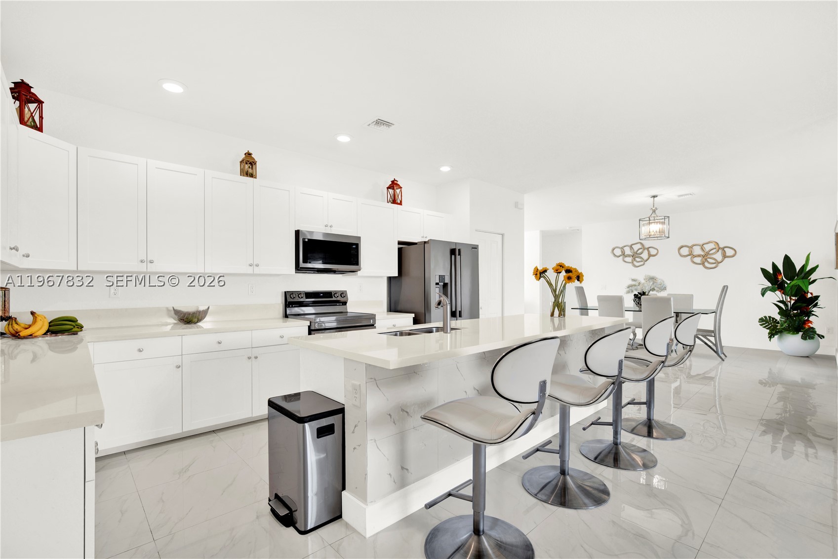 VILHEN DRIVE ESTATES - Residential