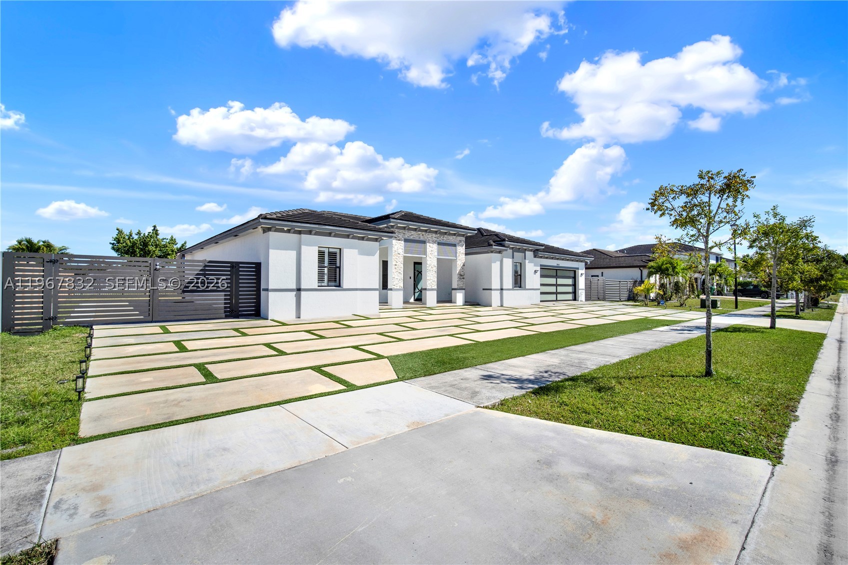 VILHEN DRIVE ESTATES - Residential