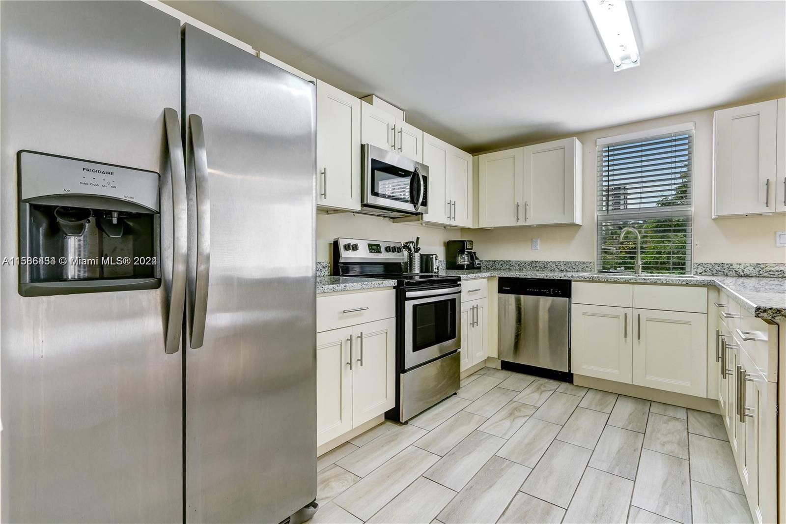 BRICK SHORE II CONDO - Residential Lease