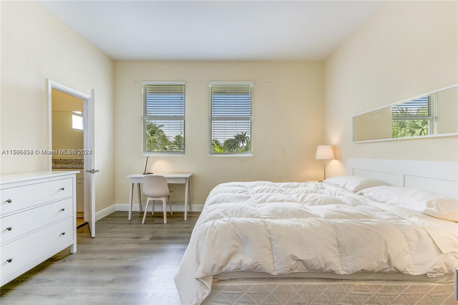 BRICK SHORE II CONDO - Residential Lease