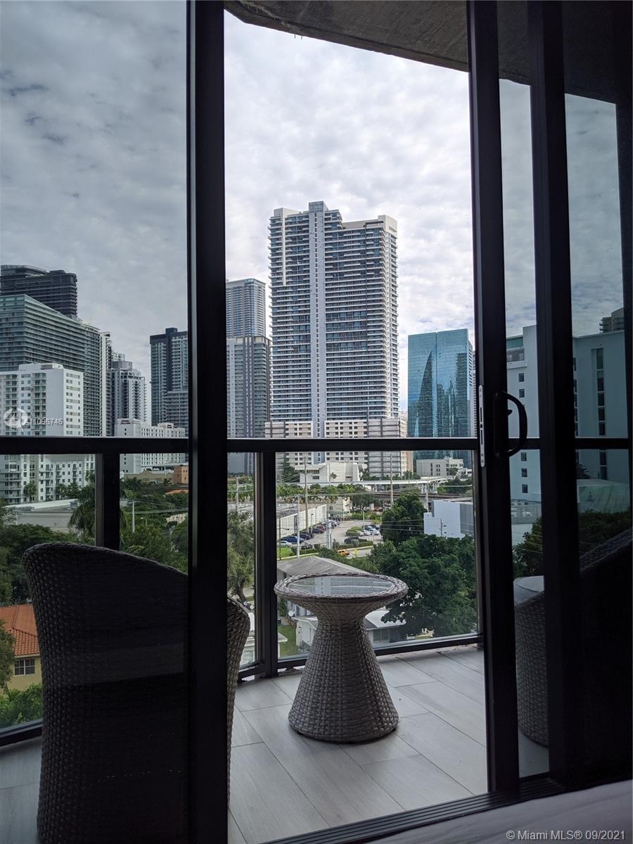 CASSA BRICKELL - Residential