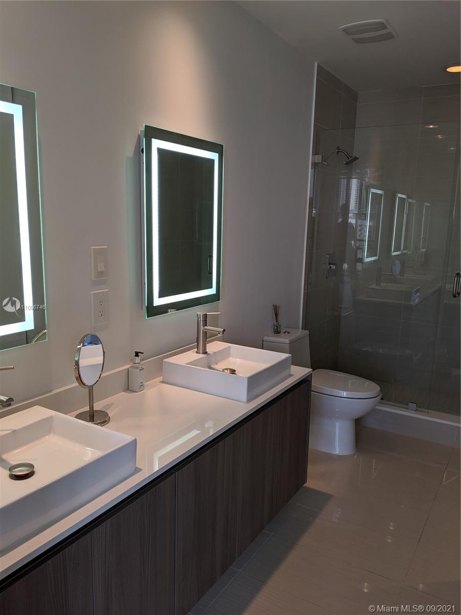 CASSA BRICKELL - Residential