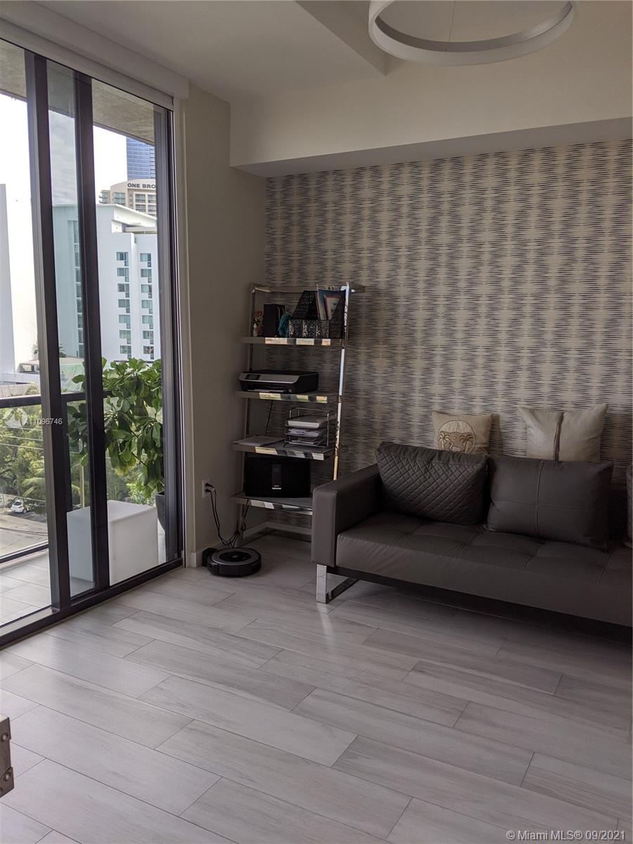 CASSA BRICKELL - Residential