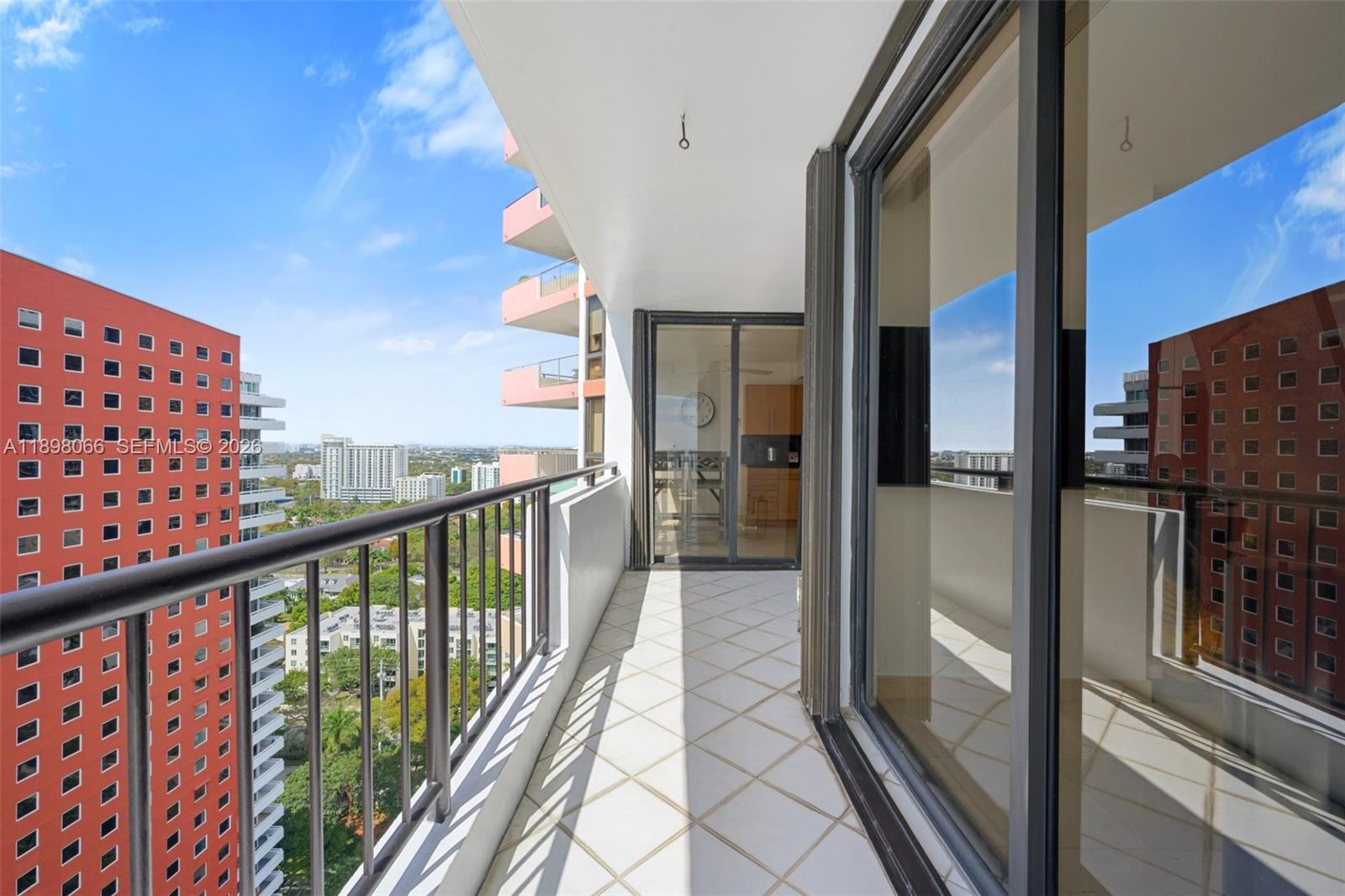 VILLA REGINA CONDO - Residential