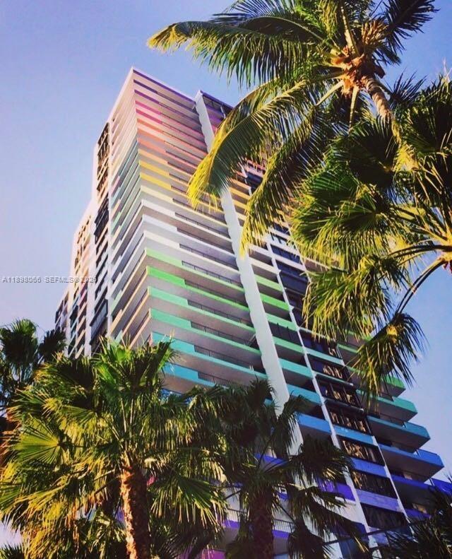 VILLA REGINA CONDO - Residential