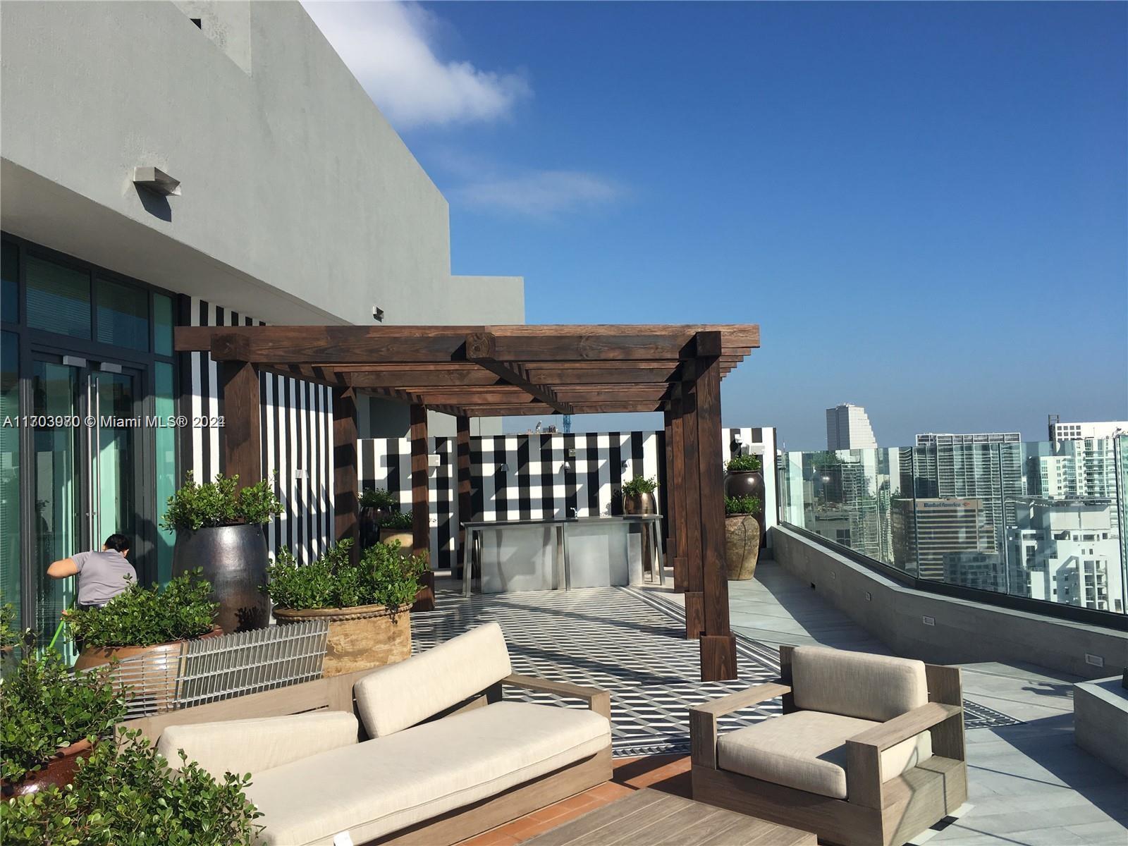 1300 S MIAMI AVENUE CONDO - Residential Lease