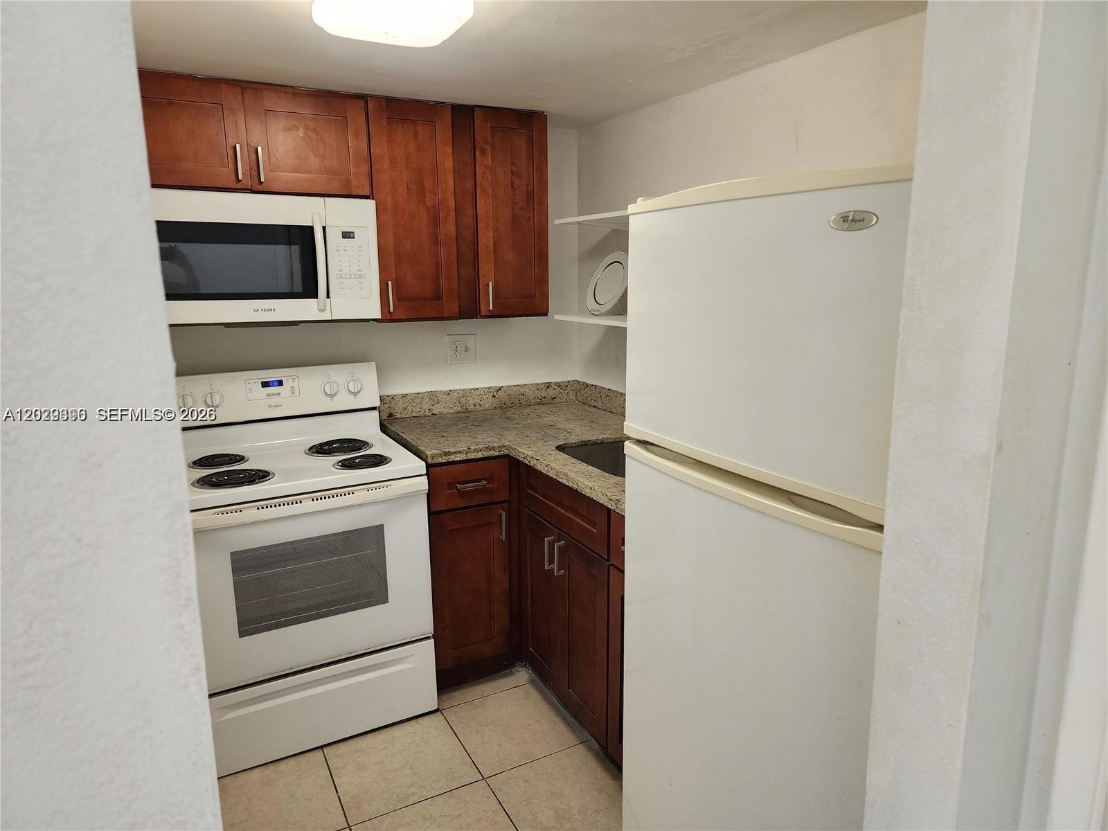 OCEAN DRIVE ESTATES CONDO - Residential Lease