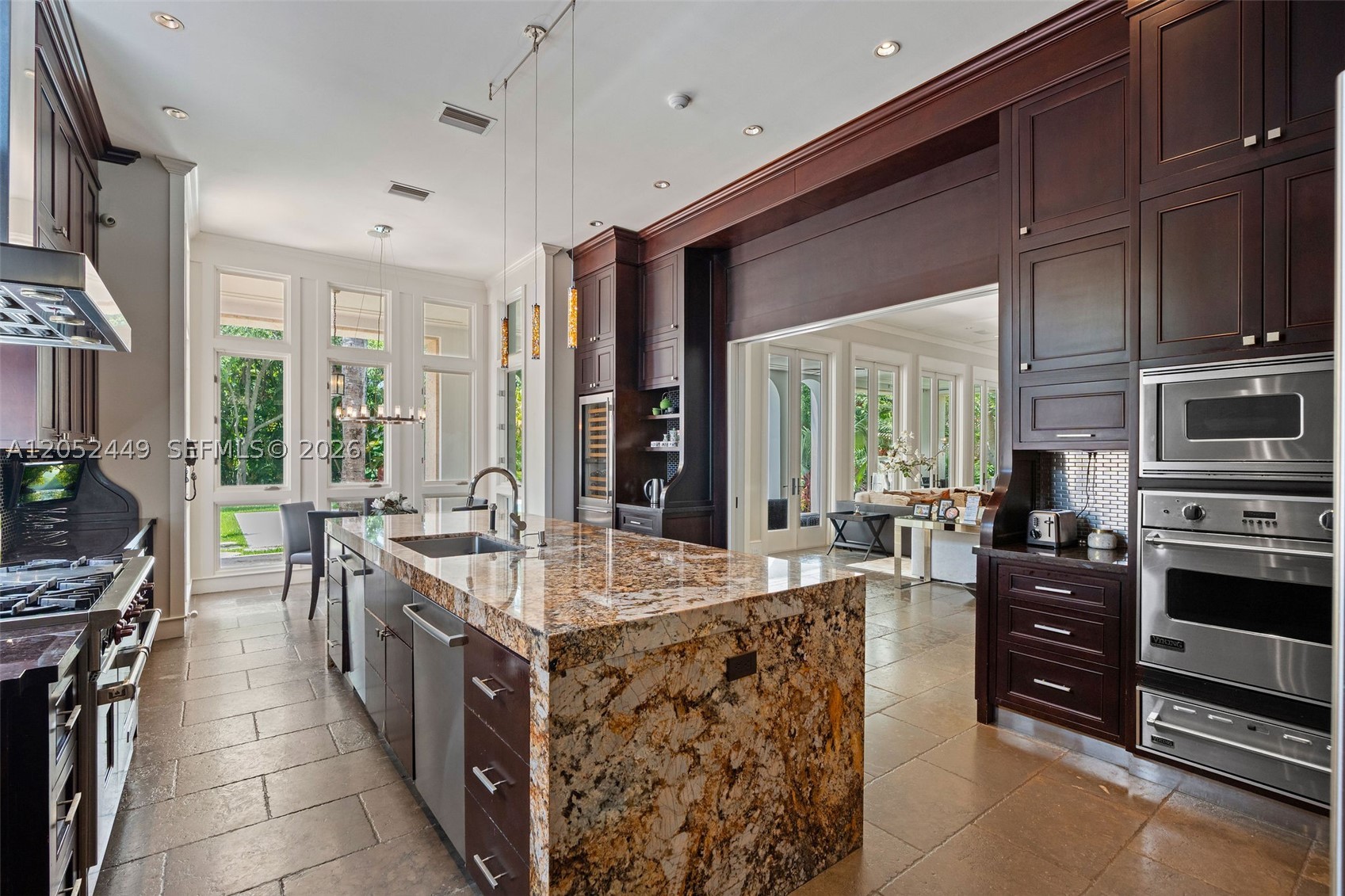 RIDGELINE ESTATES - Residential