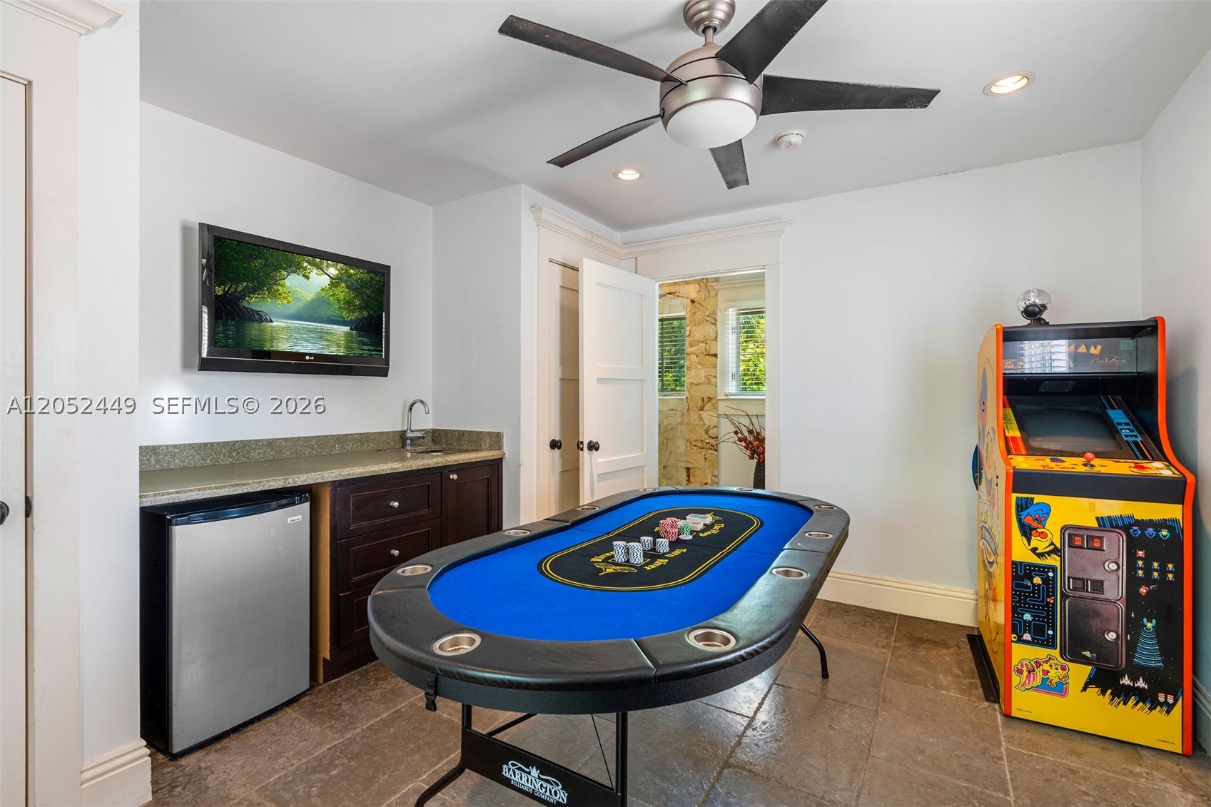 RIDGELINE ESTATES - Residential