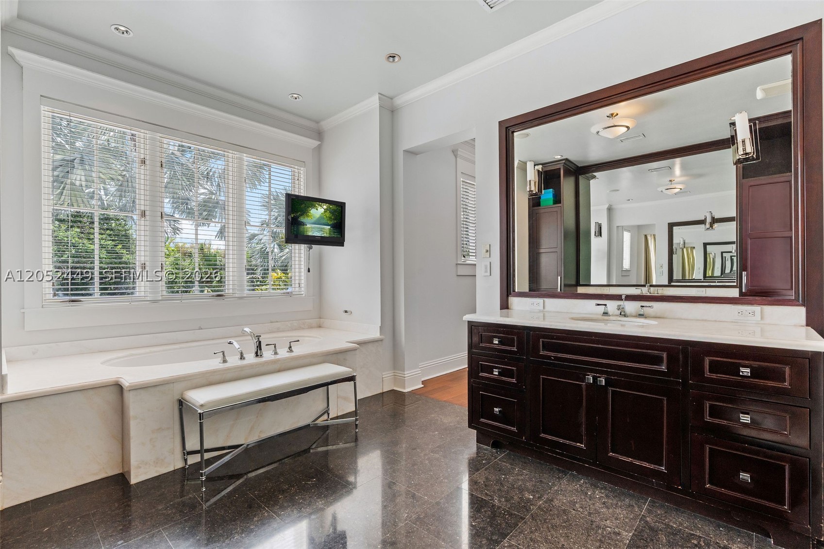 RIDGELINE ESTATES - Residential