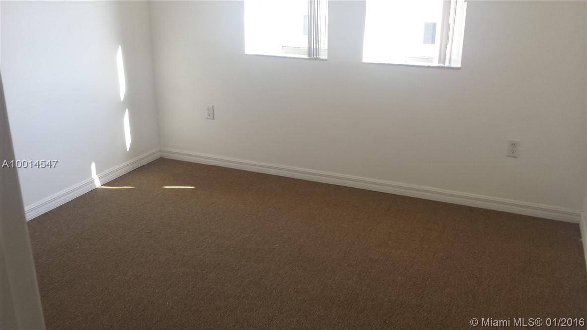 Paradise Pointe Condo - Residential Lease