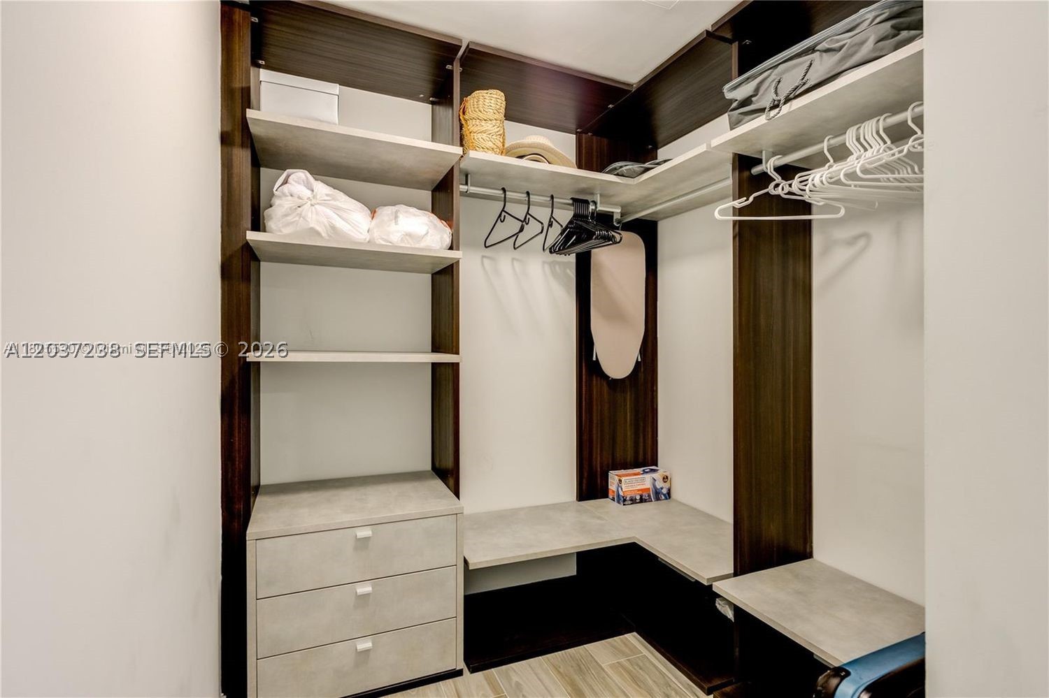 801 SMA RESIDENCES CONDO - Residential Lease