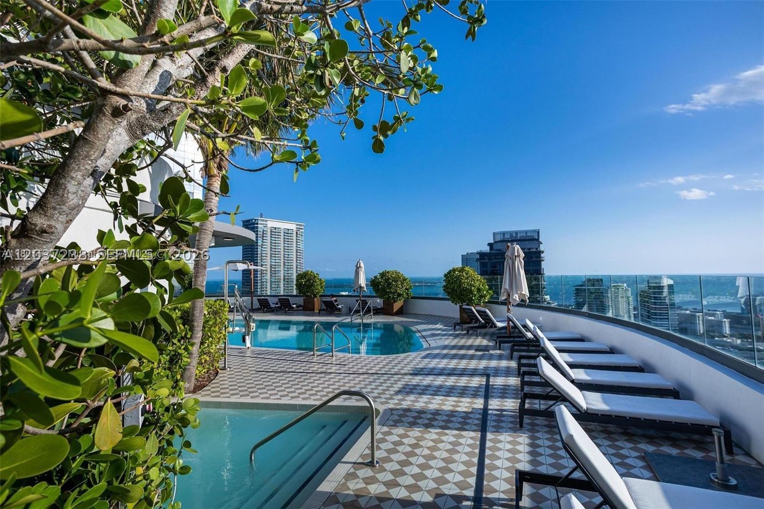 801 SMA RESIDENCES CONDO - Residential Lease