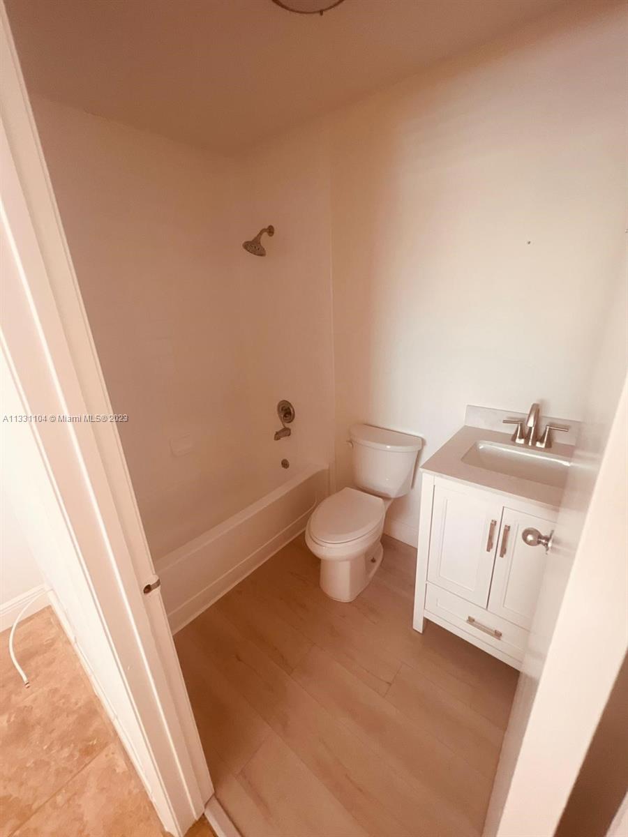 VILLA VERANDA CONDO - Residential Lease