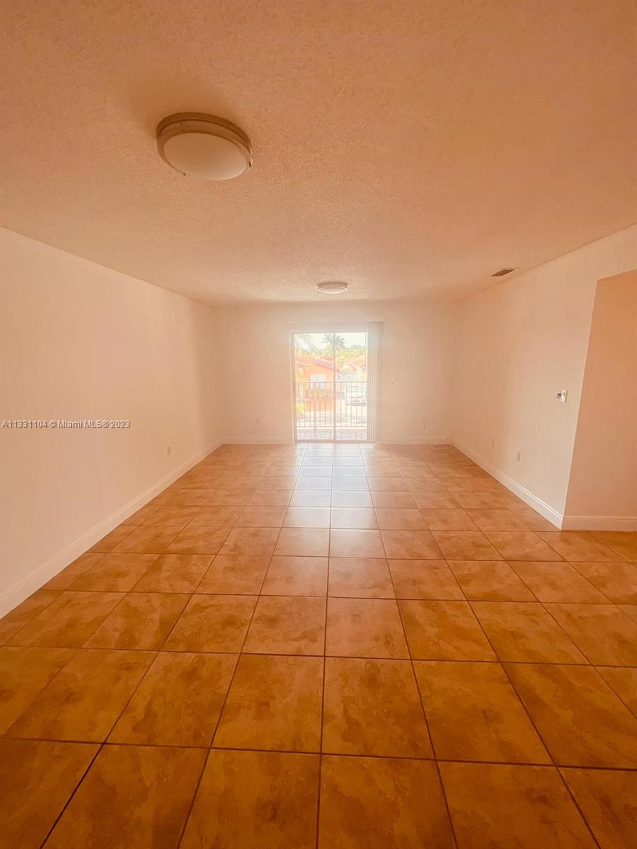 VILLA VERANDA CONDO - Residential Lease