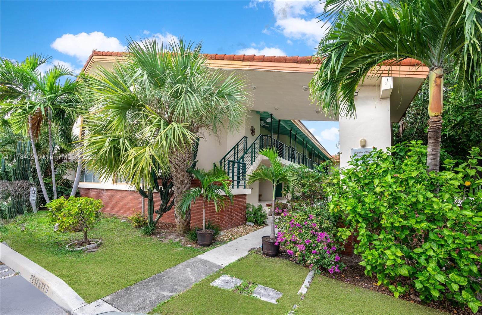 HARBOR CHALET CONDO - Residential Income