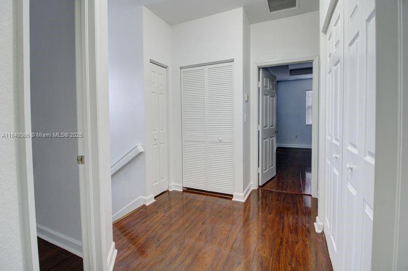 SILVER PALM EAST SEC THRE - Residential Lease