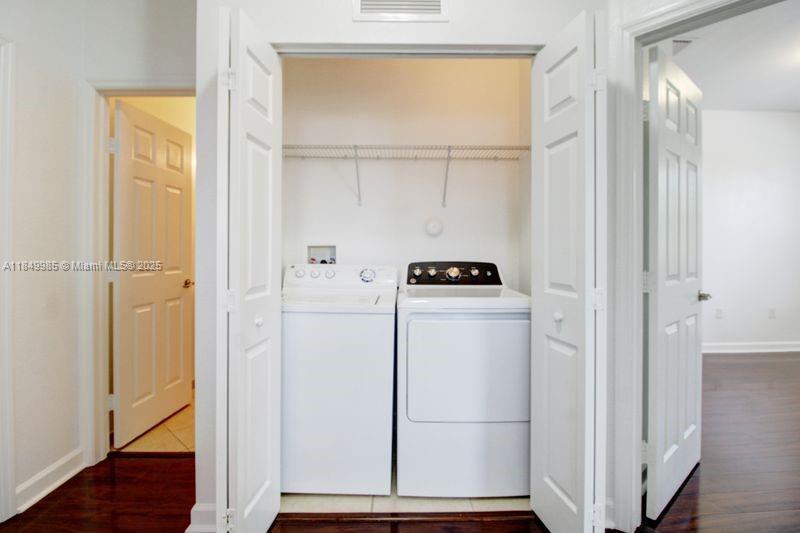SILVER PALM EAST SEC THRE - Residential Lease