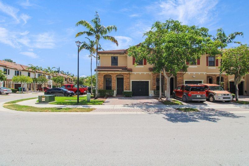 SILVER PALM EAST SEC THRE - Residential Lease