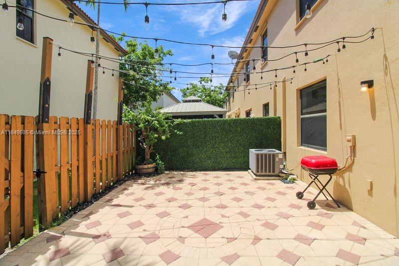 SILVER PALM EAST SEC THRE - Residential Lease