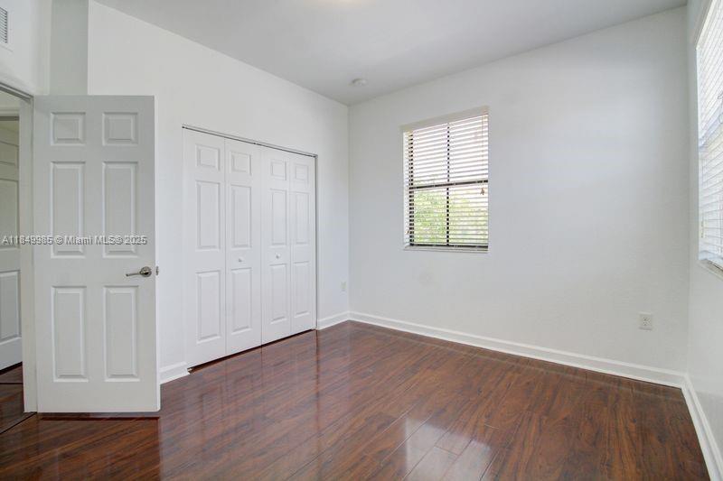 SILVER PALM EAST SEC THRE - Residential Lease