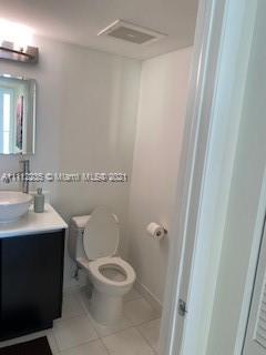 ONYX ON THE BAY CONDO - Residential Lease