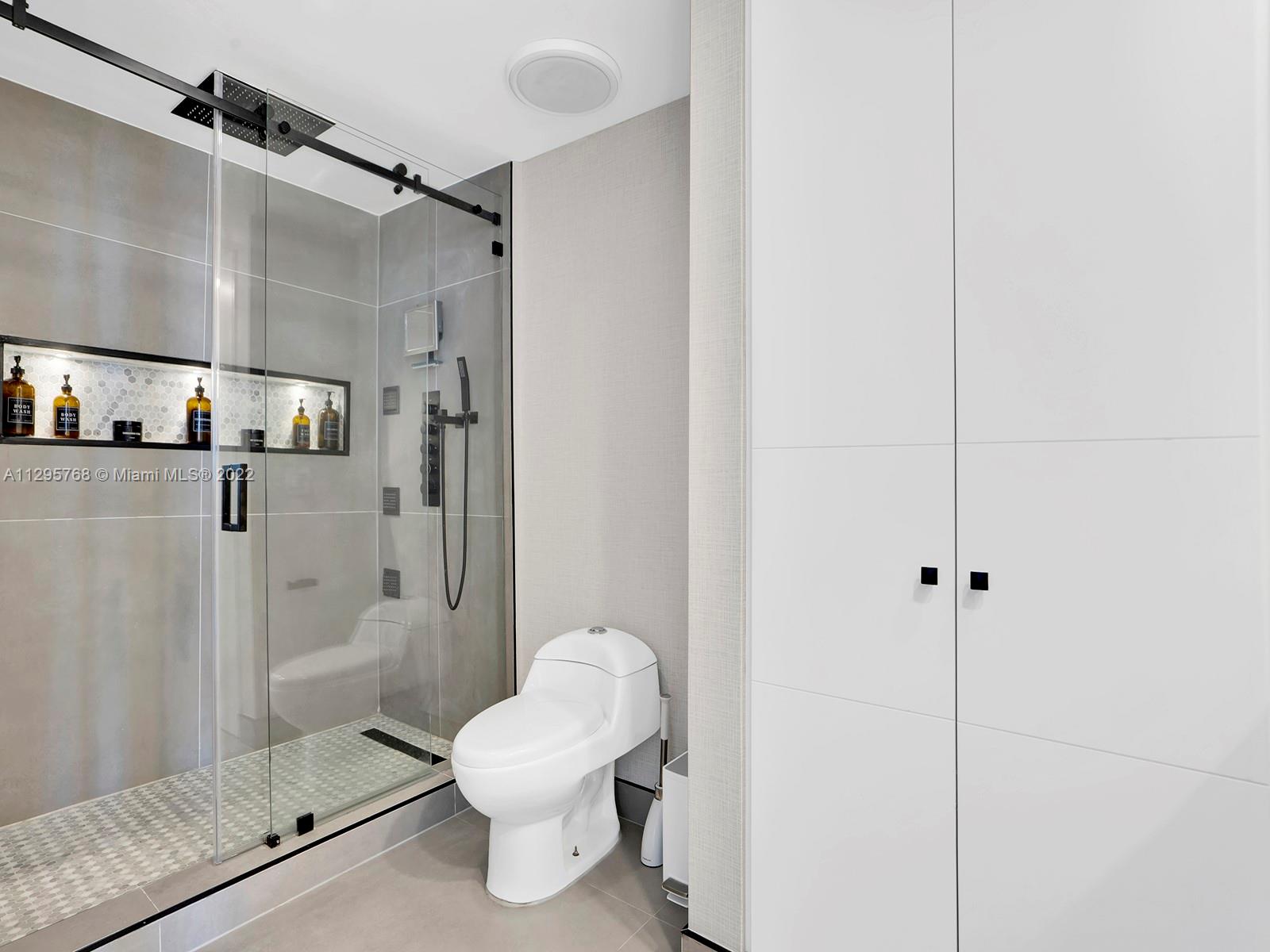 NEO VERTIKA CONDO - Residential