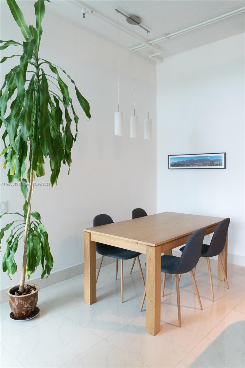 UPTOWN MARINA LOFTS CONDO - Residential Lease