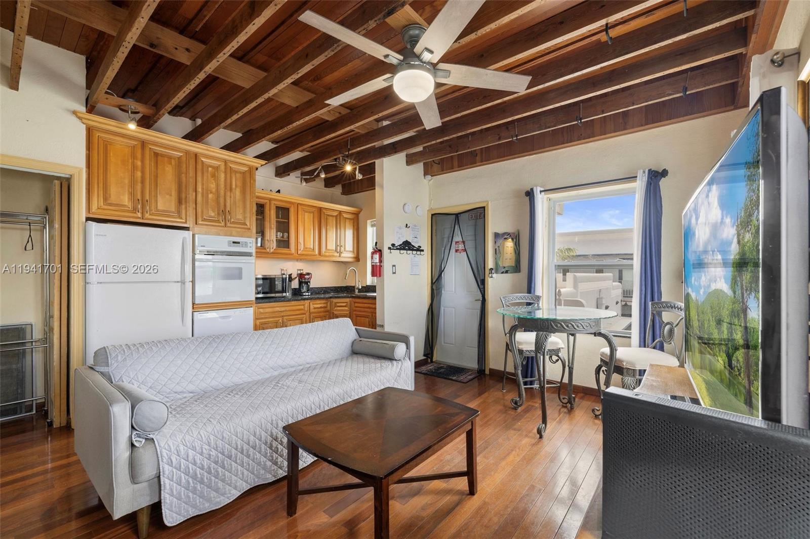 OPTIONAL DOCK - Residential
